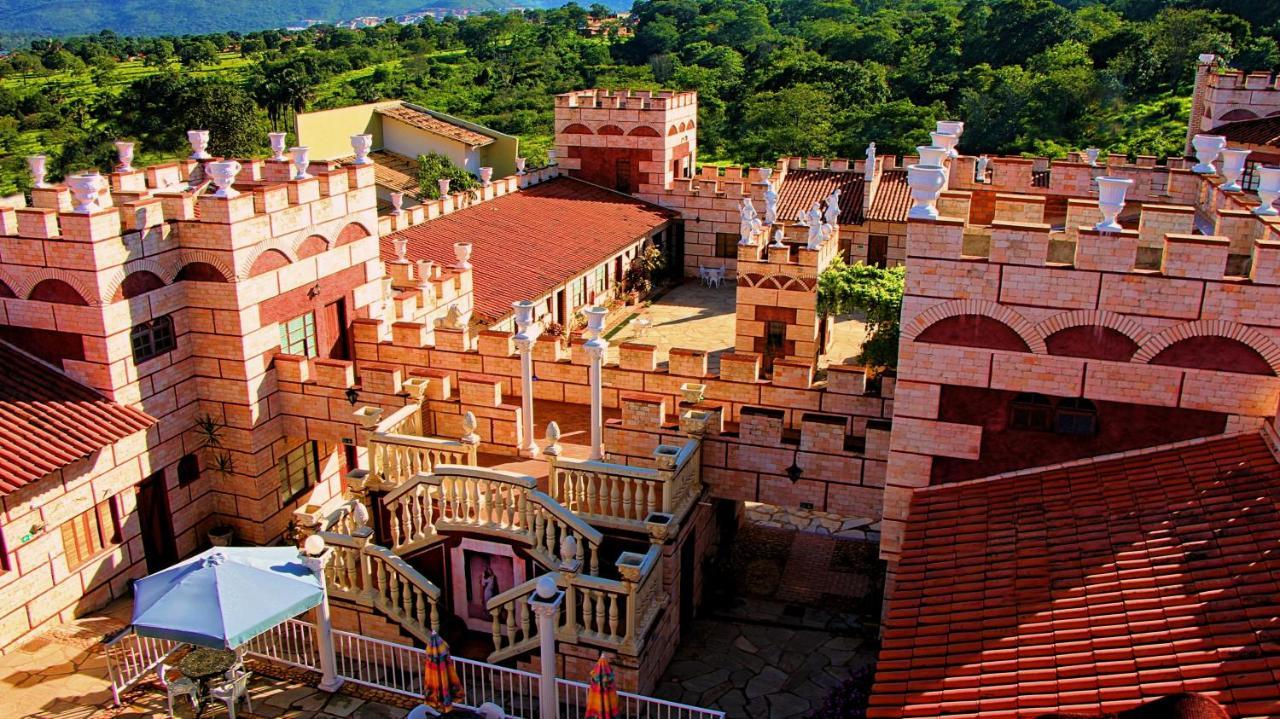 Pousada Al Castello Di Giulietta E Romeo Pirenópolis Buitenkant foto